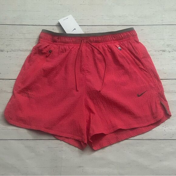 Nike Stride Shorts DRI-FIT Lined Running Shorts Pink Size Men's Small FZ0611-629 - Picture 1 of 8